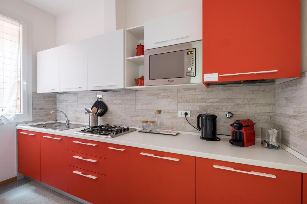 Canonica Suites Bologne Extérieur photo